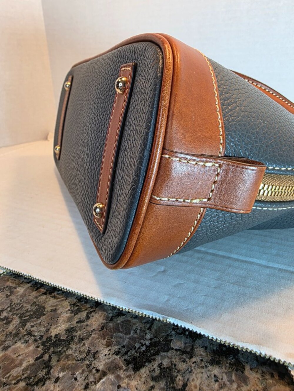 SALE!! Dooney and Bourke Dome Bag in Olive Gray with Matching Zipper Wallet EUC - Picture 13 of 14